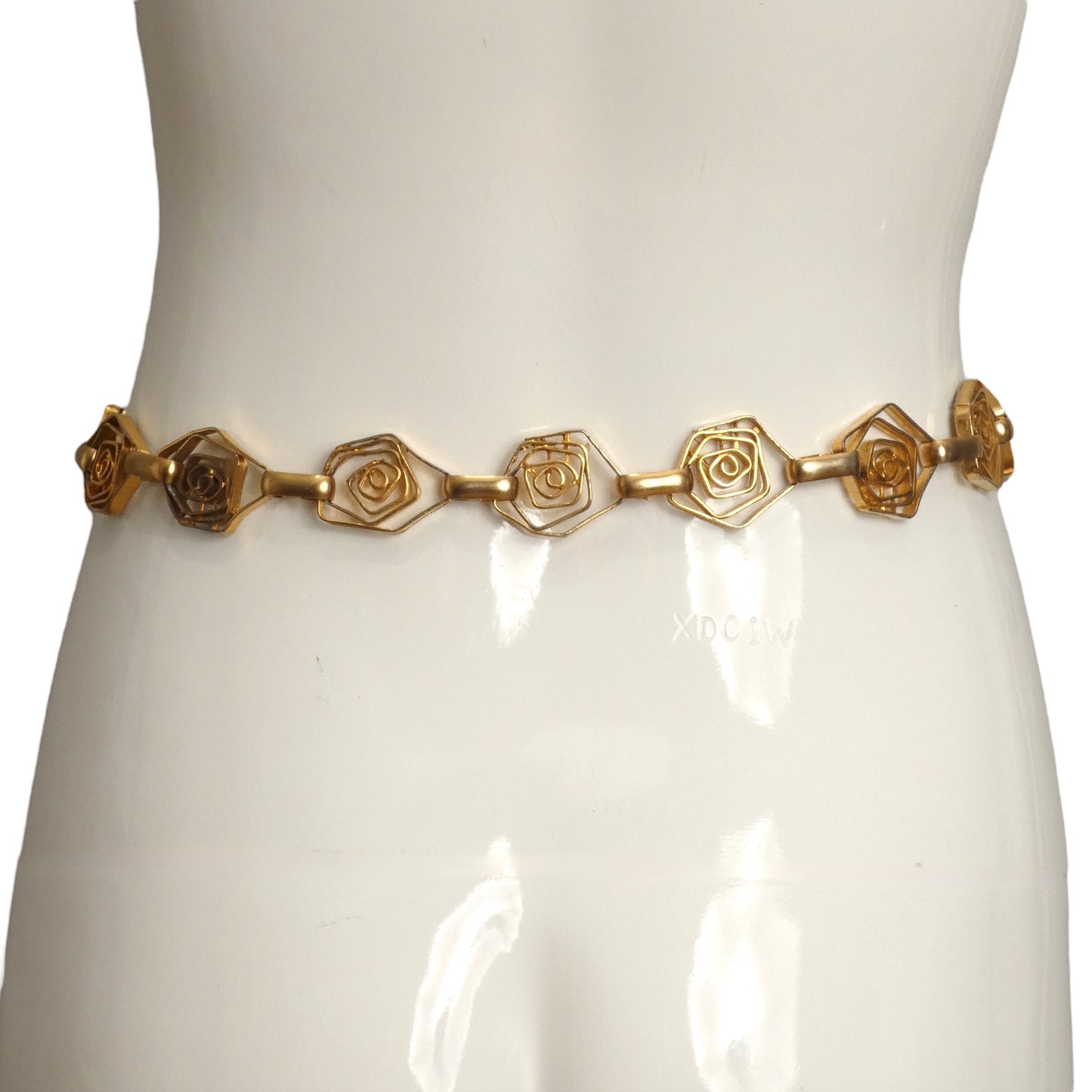 YVES SAINT LAURENT- 1980s Gold Organic Coiled Link Belt