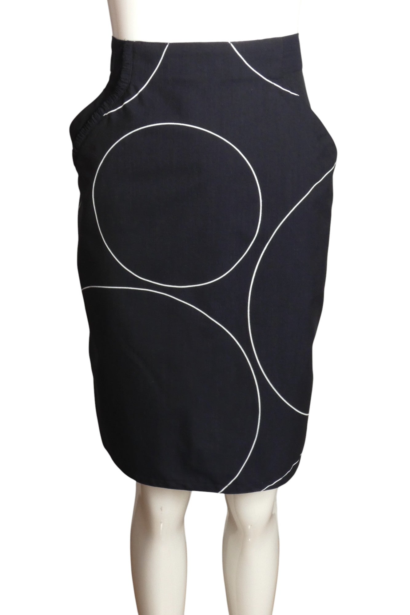 GIANNI VERSACE- 1980s Black & White Skirt Suit, Size 10