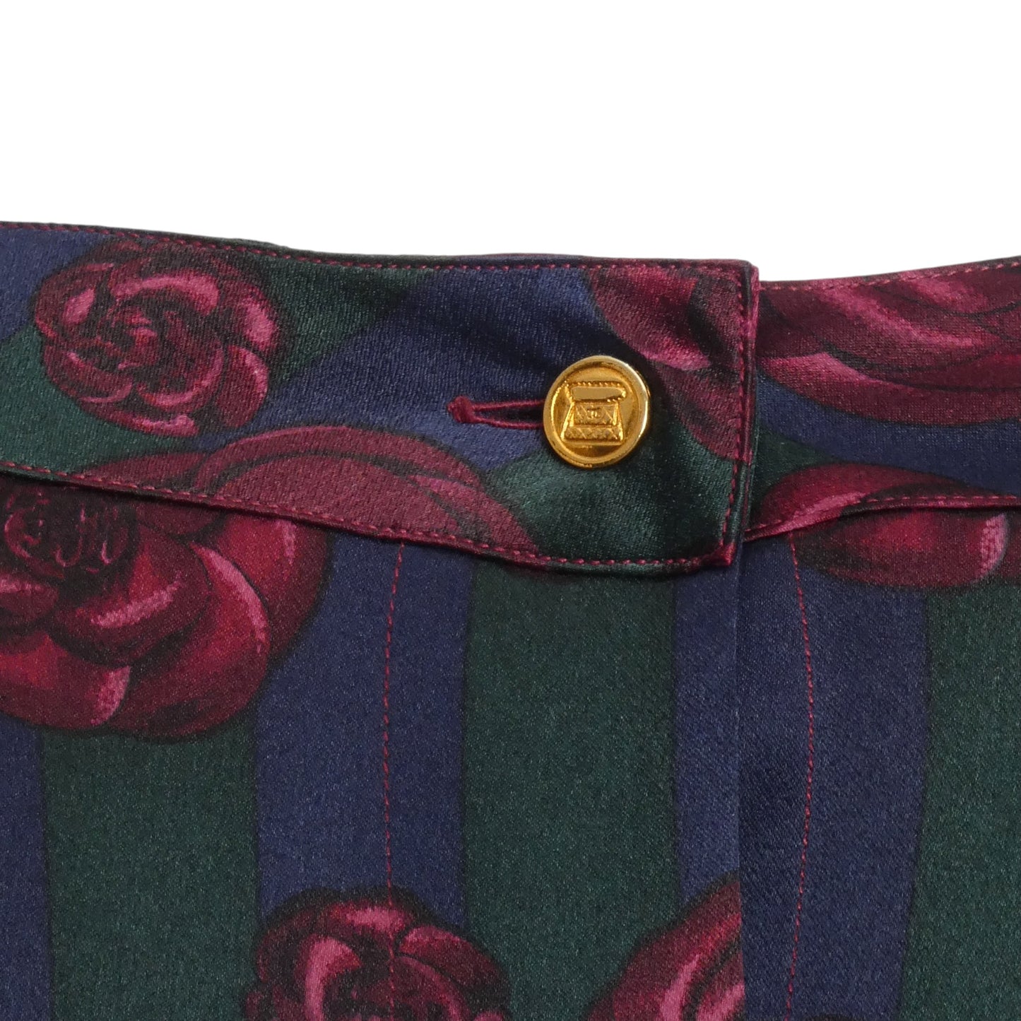 CHANEL- 1980s Floral Print Silk Blouse w/Bow, Size 12