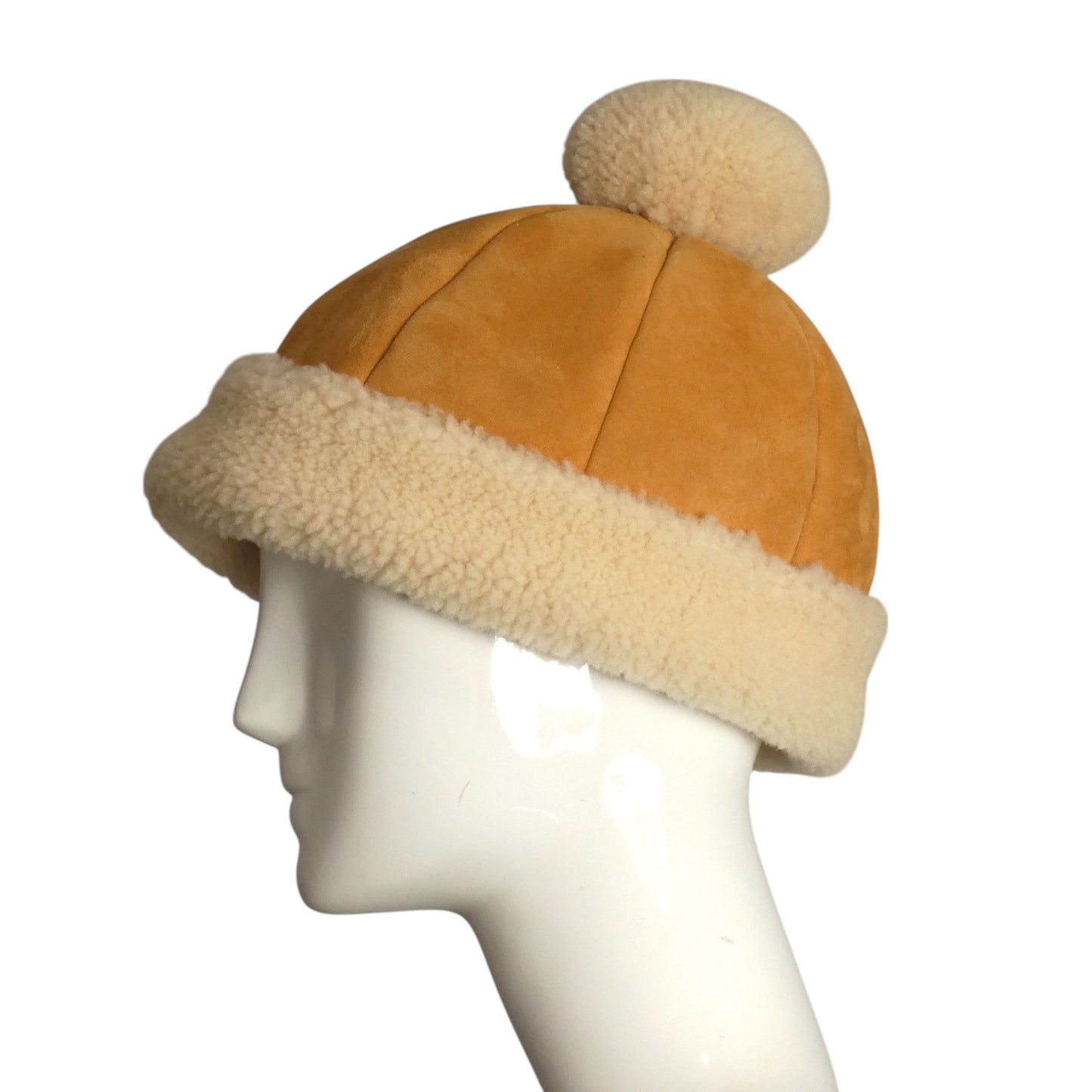 GUCCI- NWT Shearling & Suede Beanie, Size Medium
