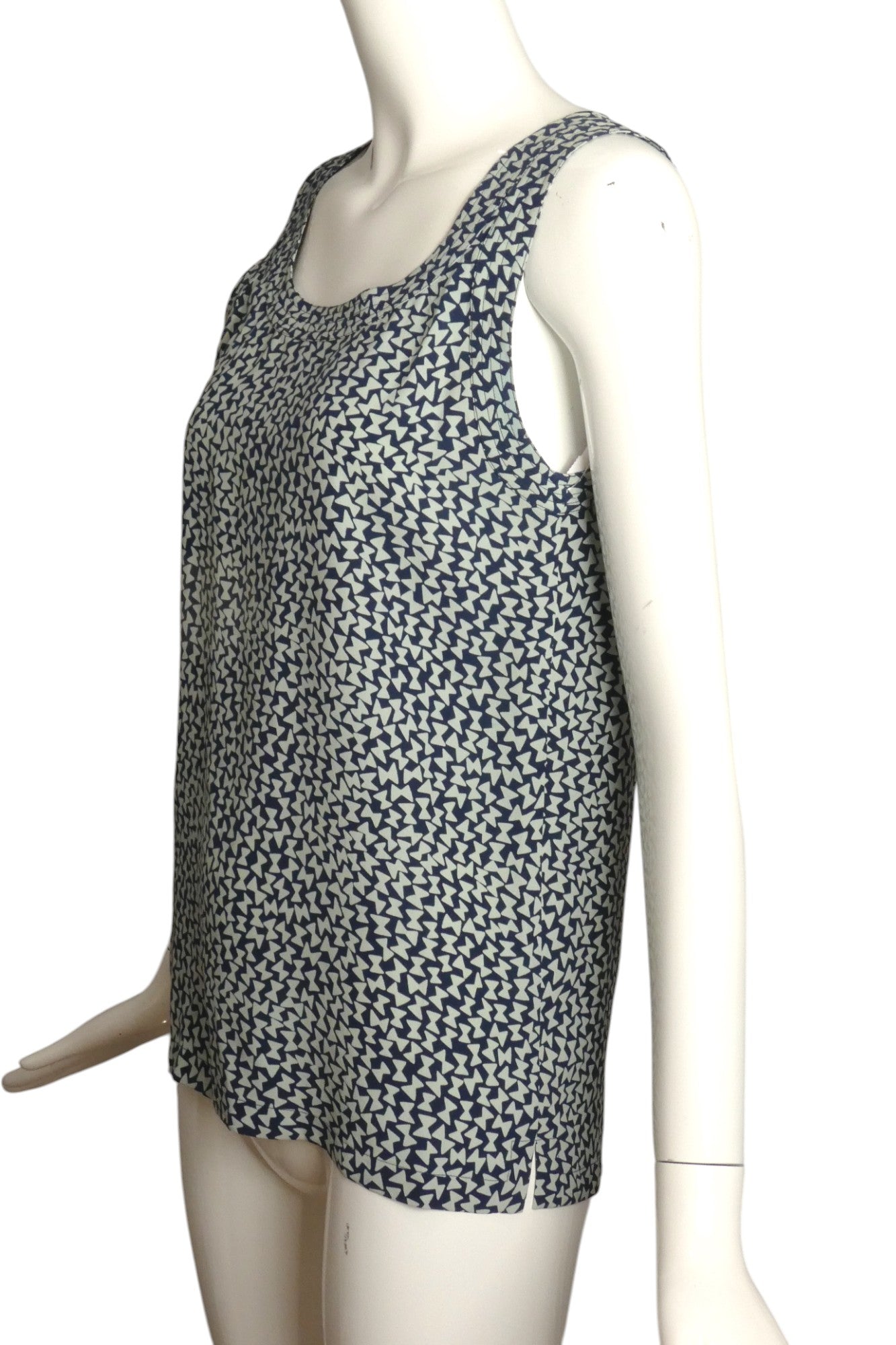 CHANEL BOUTIQUE- 1980s Printed Silk Shell, Size 4