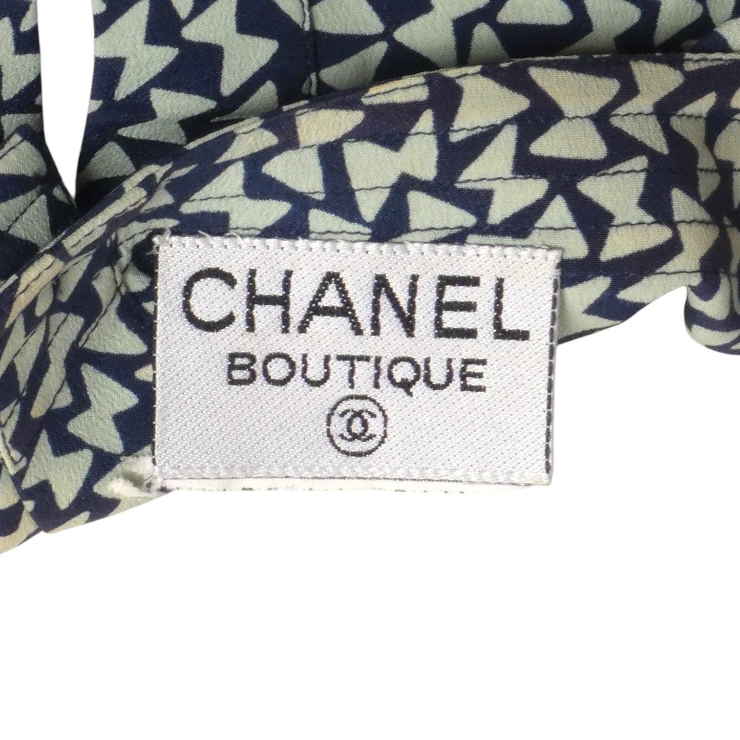 CHANEL BOUTIQUE- 1980s Printed Silk Shell, Size 4