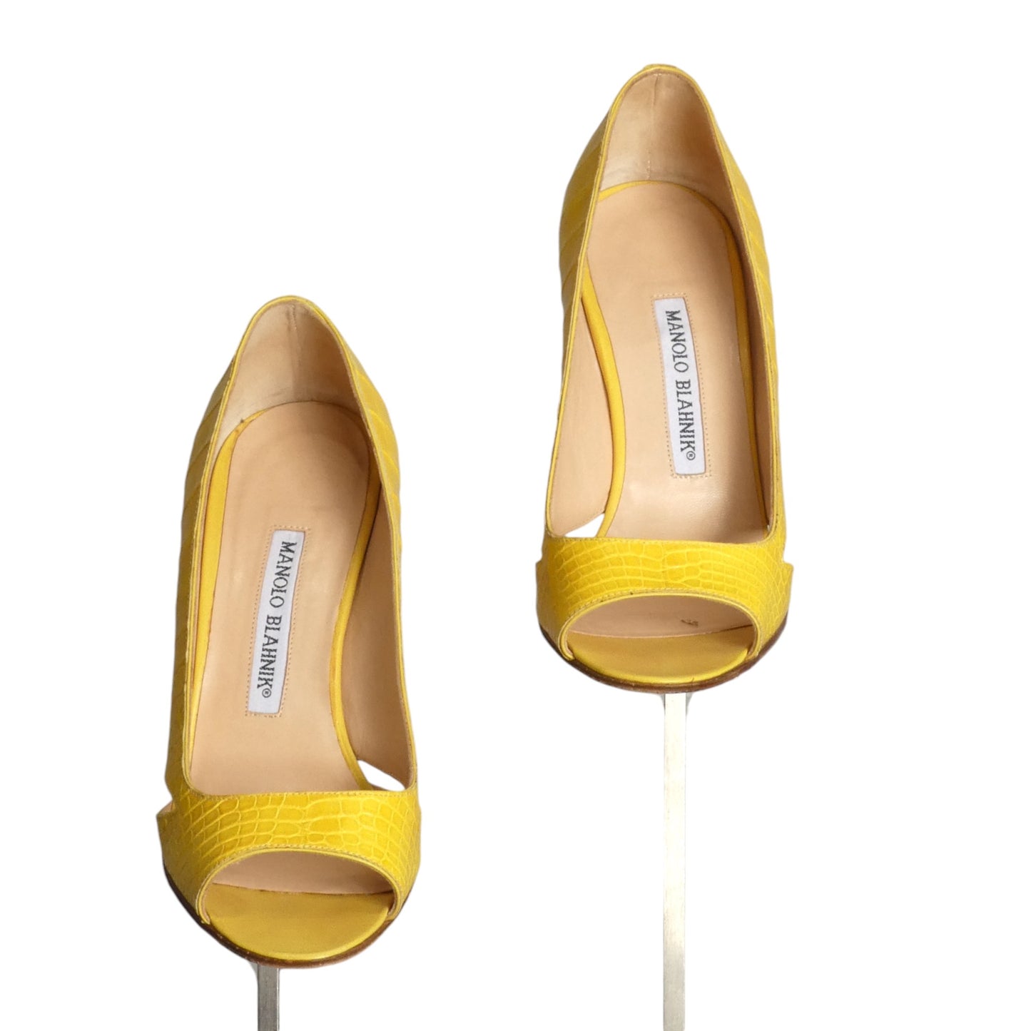 MANOLO BLAHNIK- Yellow Alligator Pumps, Size 36.5