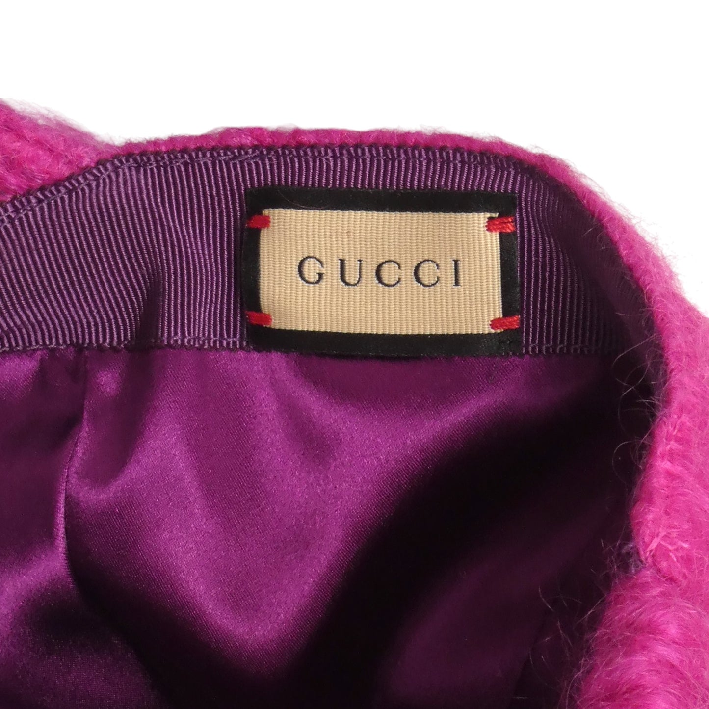 GUCCI- NWT Raspberry Mohair Cap, Size Large