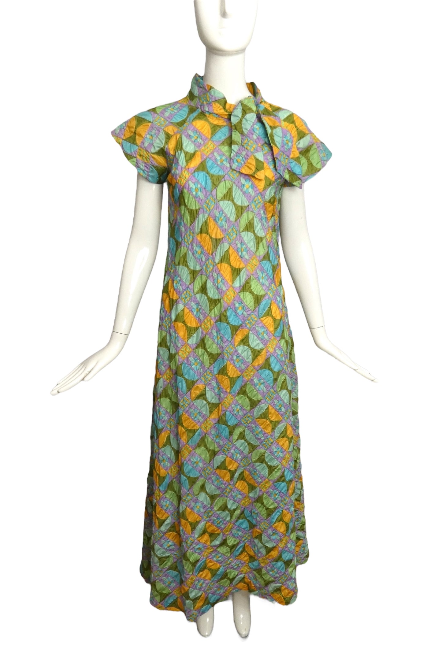 1960s Quilted Print Hostess Dress, Size 8