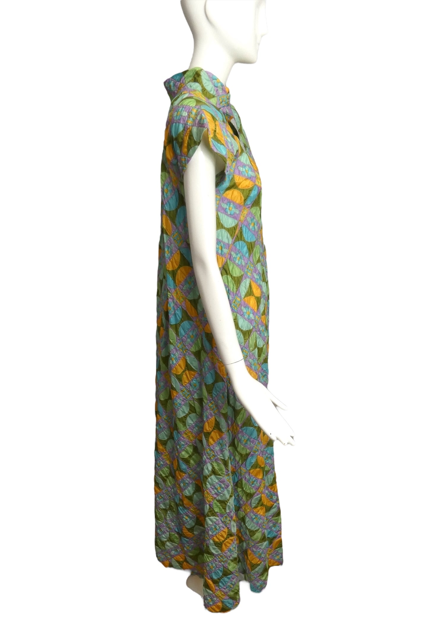 1960s Quilted Print Hostess Dress, Size 8