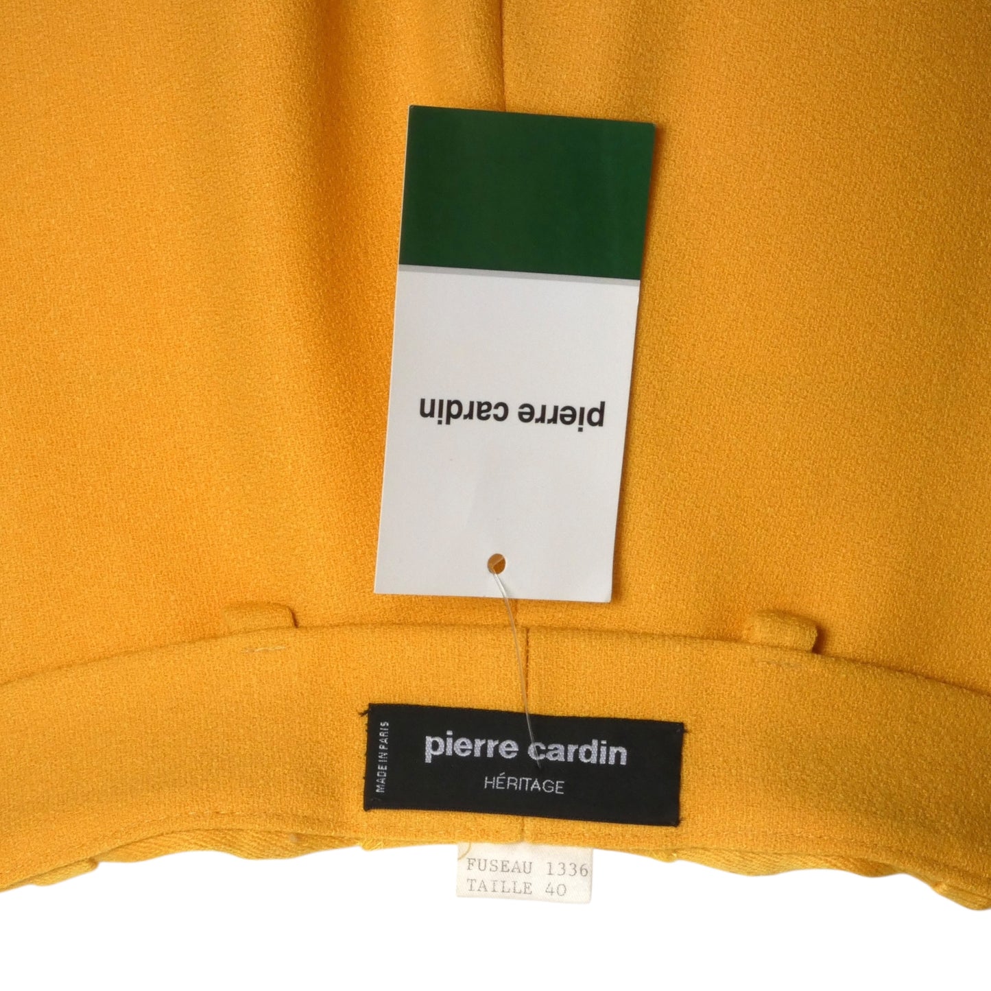 PIERRE CARDIN- 2002 Yellow Crepe Stirrup Pants, Size 6