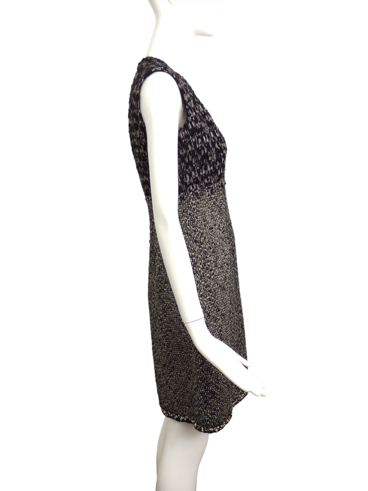 CHANEL-Black & White Wool Shift Dress, Size-12