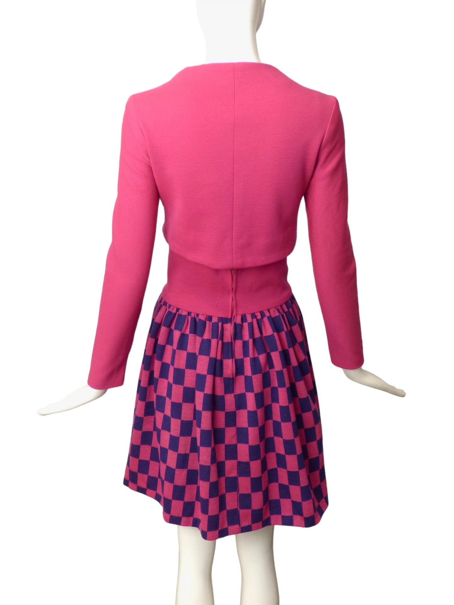 1960s AS IS 2pc Knit Skirt Suit, Size 4