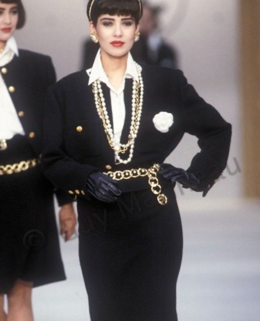 CHANEL- 1986 Navy Wool Skirt Suit, Size 10