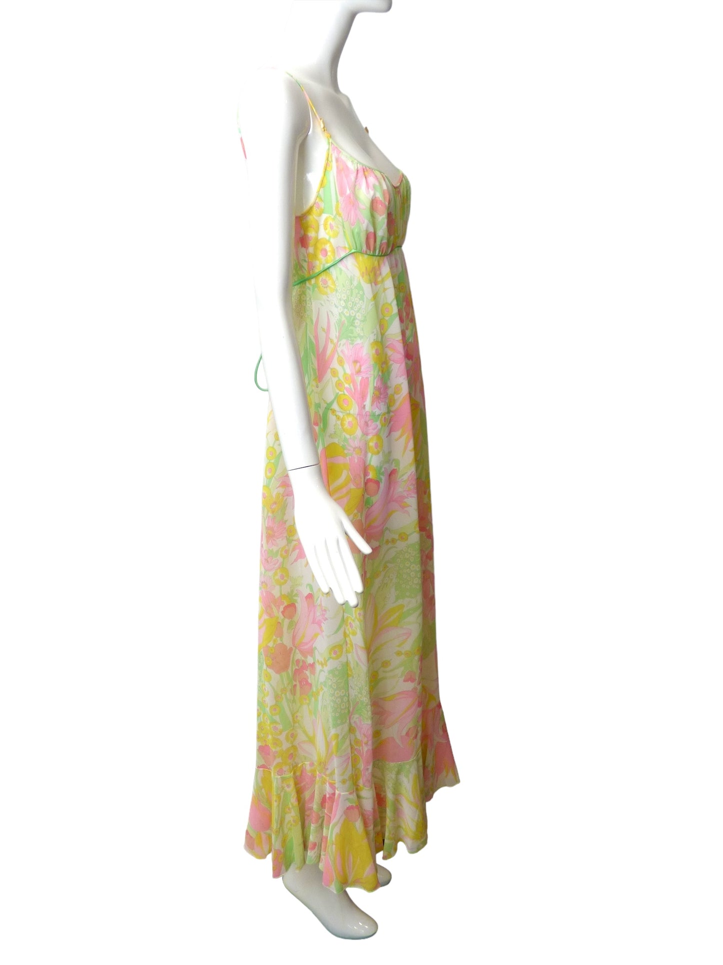 1960s Floral Nylon Pegnoir, Size 8