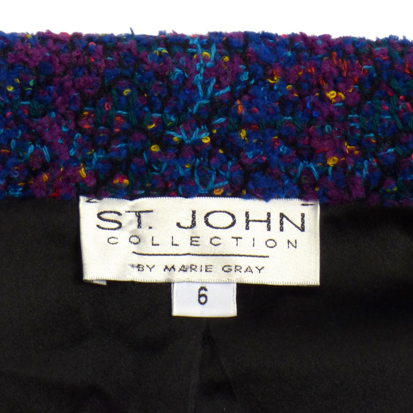 ST JOHN- NWT Wool Boucle Skirt Suit, Size 6