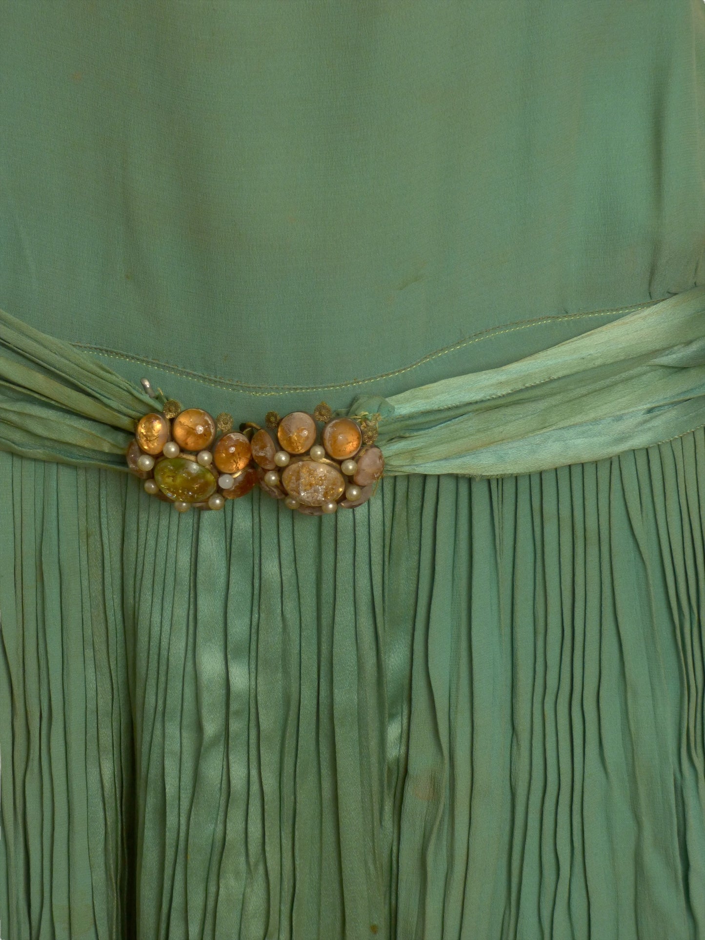 1920s Green Pleated Silk Flapper Dress, Size 2