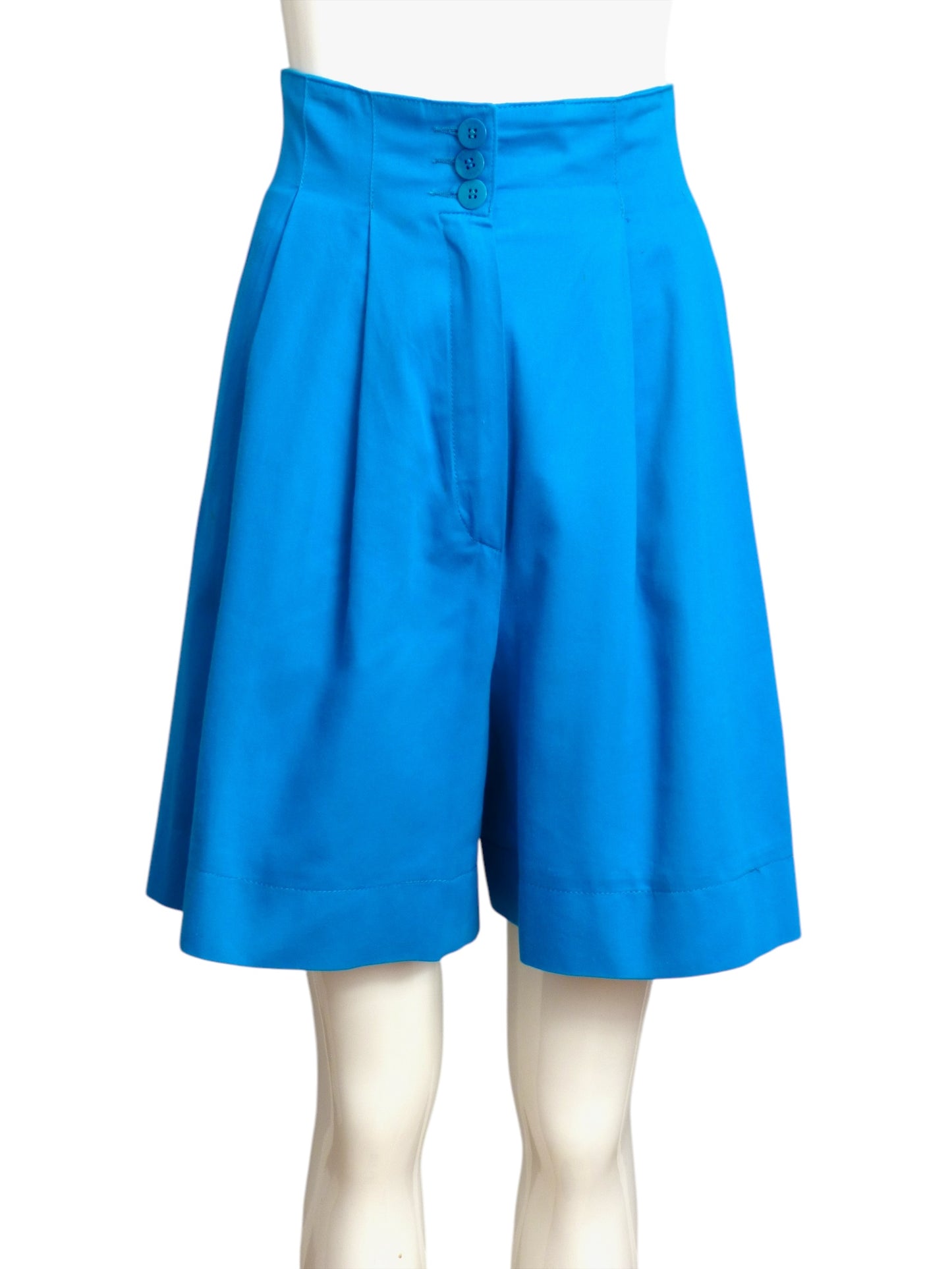 LOUIS FERAUD- 1990s Blue Pleated Cotton Shorts, Size 8