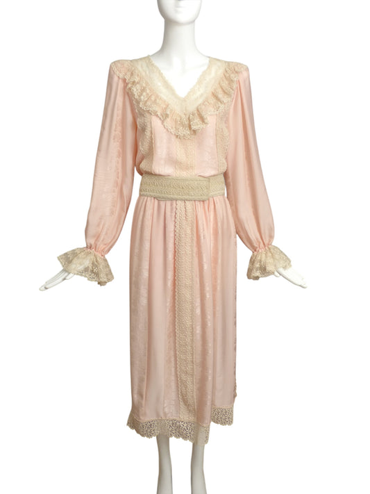 OSCAR DE LA RENTA- 1970s Pink SIlk Jacquard & Lace Ensemble, Size 10