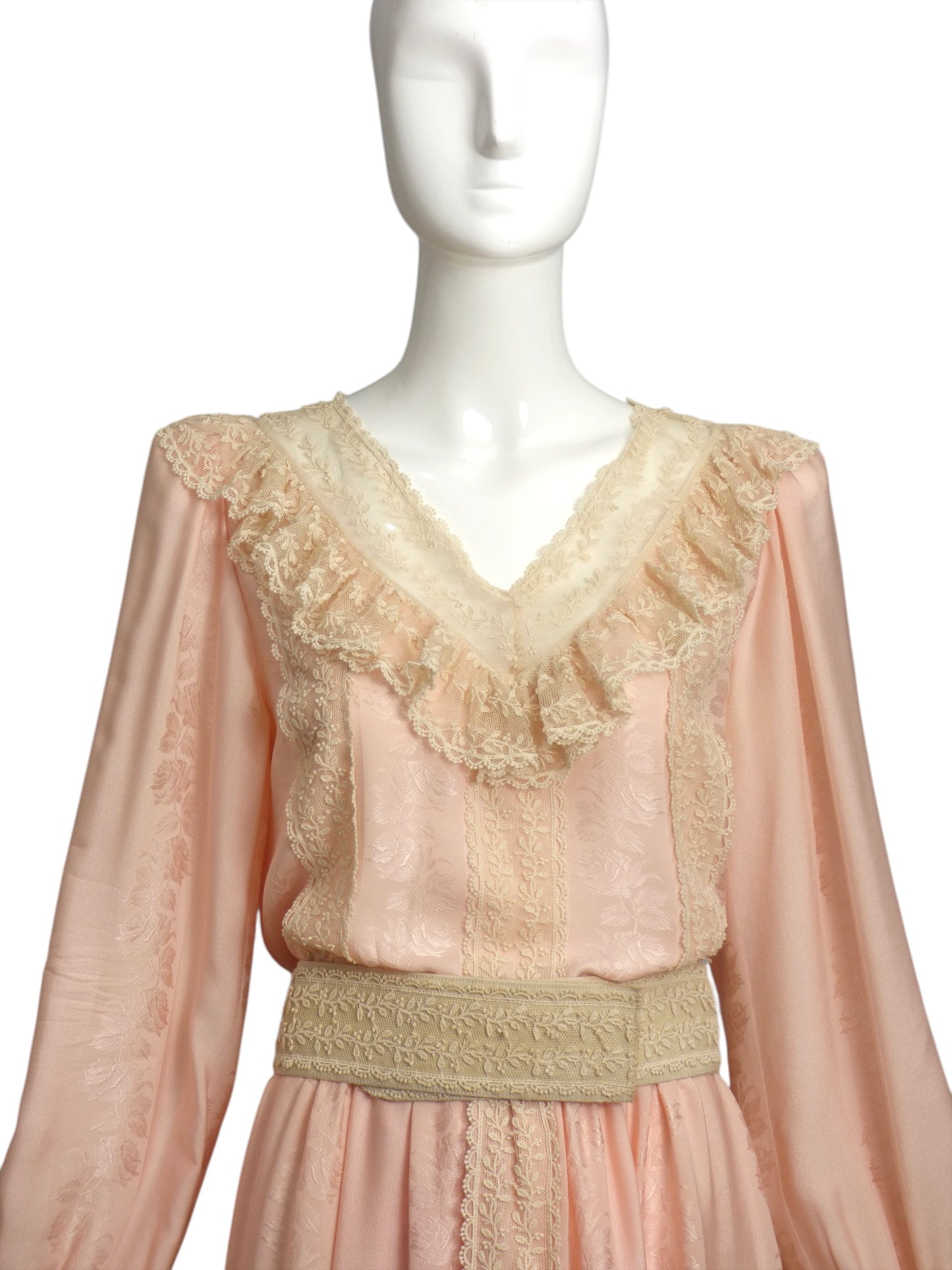 OSCAR DE LA RENTA- 1970s Pink SIlk Jacquard & Lace Ensemble, Size 10