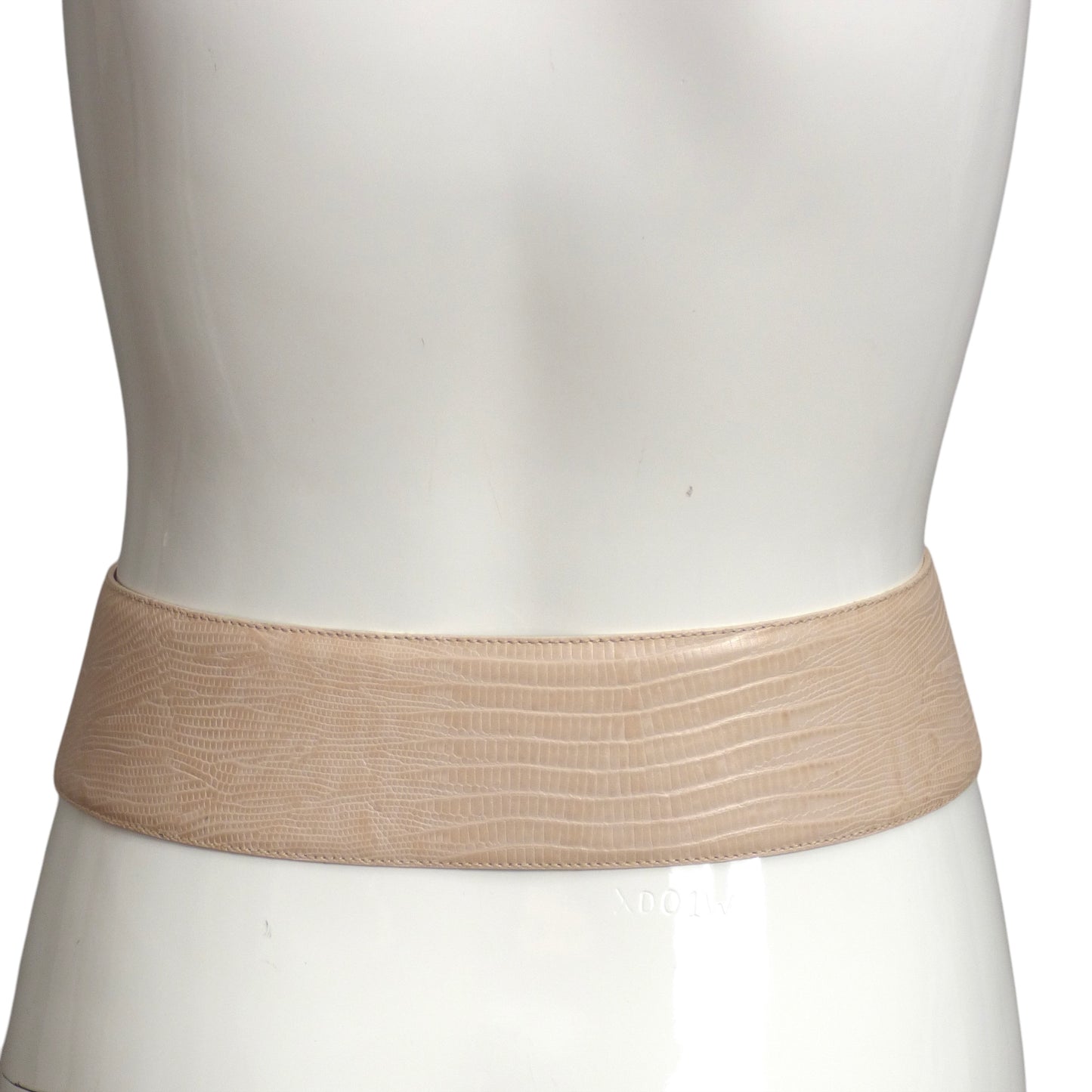 DONNA KARAN- 1990s Ivory Pressed Leather Waist Belt, Size Med