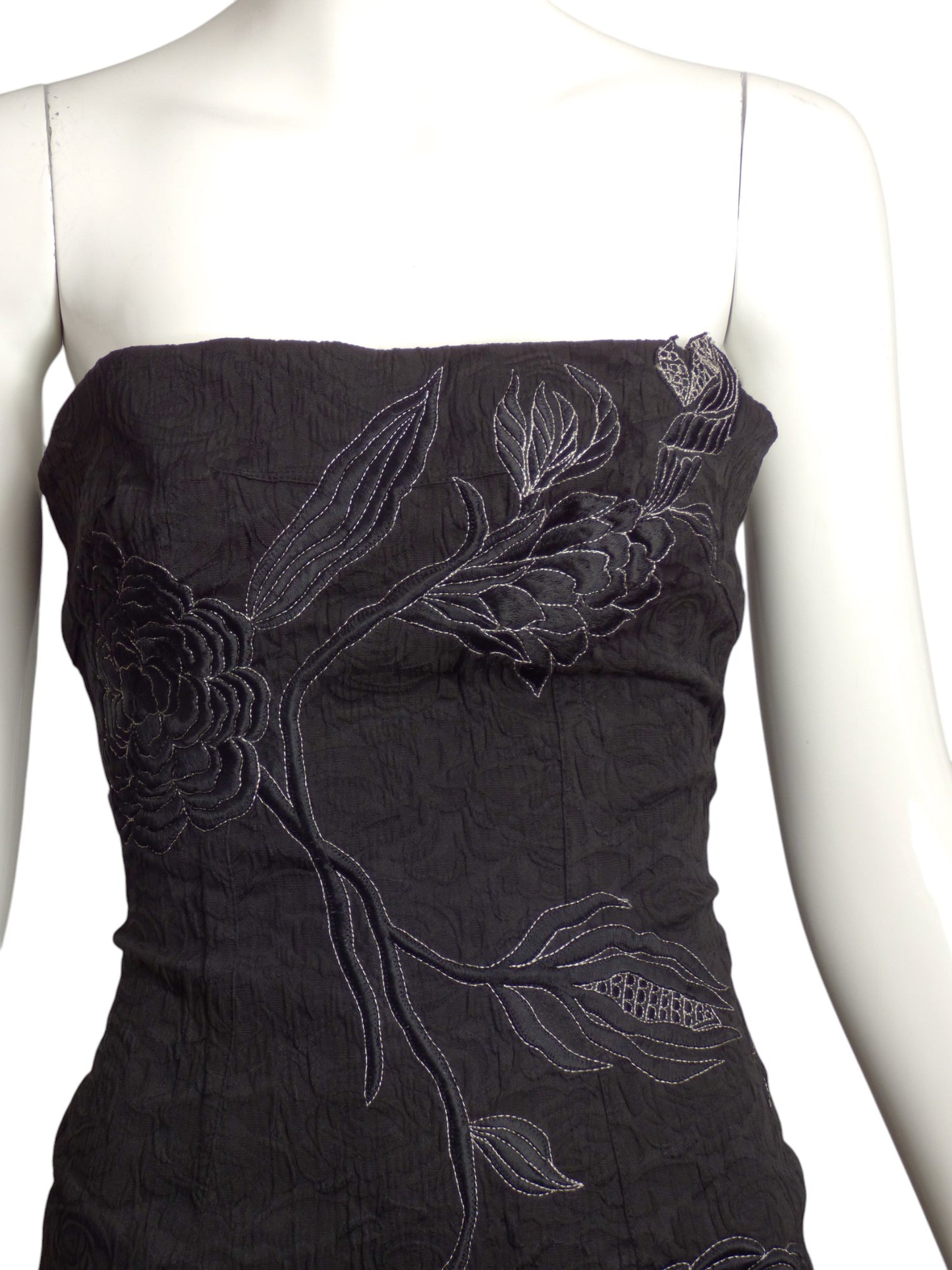 MANDALAY-NWT 2010 Black Embroidered Brocade Dress, Size 6