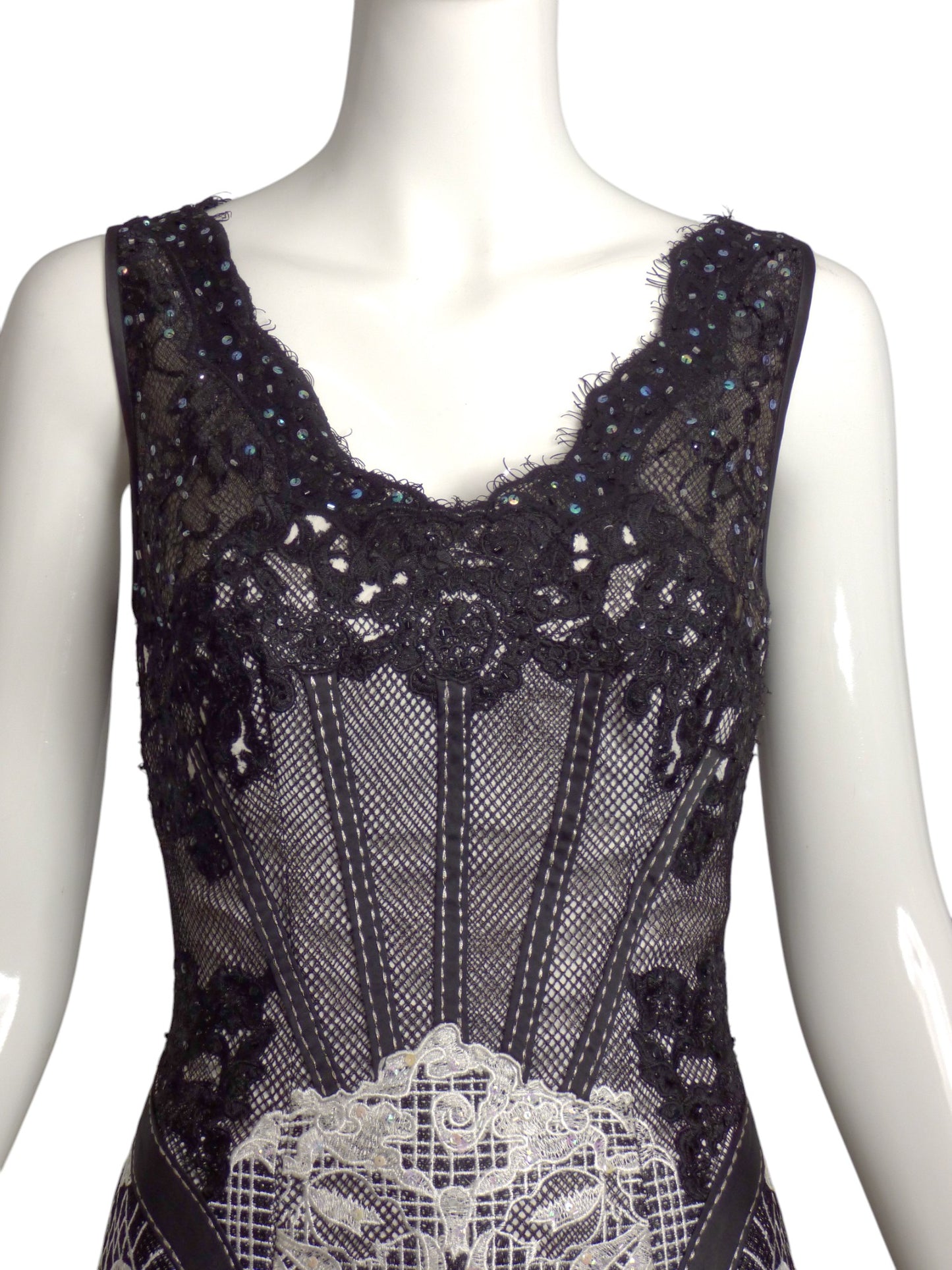 MANDALAY-NWT Embroidered Lace Corset Dress, Size 6