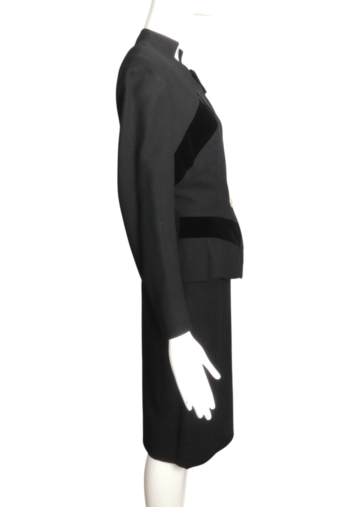 LILLI ANN- 1950s Black Wool & Velvet Skirt Suit, Size 4