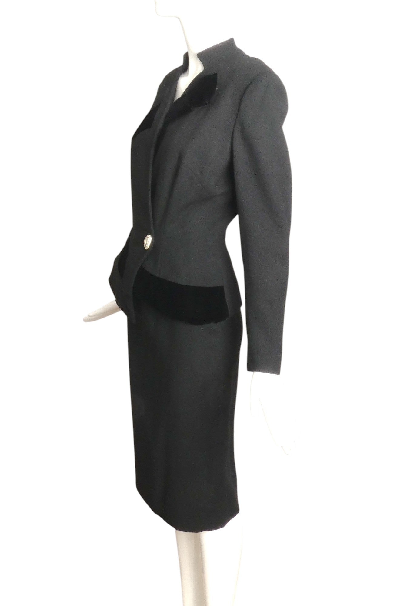 LILLI ANN- 1950s Black Wool & Velvet Skirt Suit, Size 4