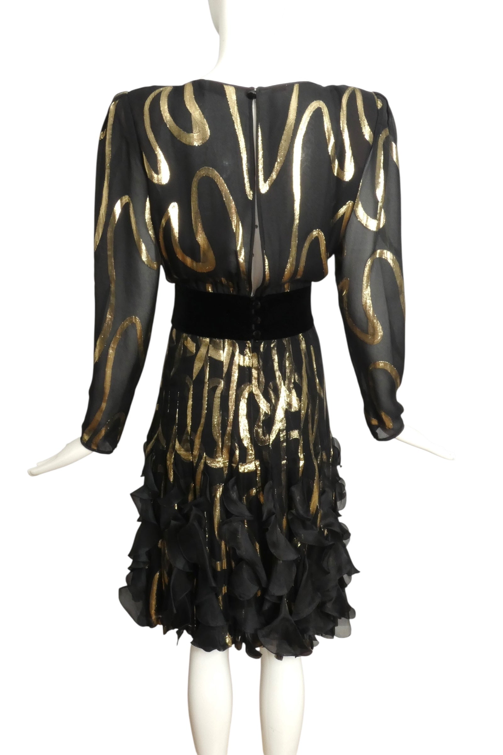 ★VALENTINO★ フーディ Valentino Garavani Fil Perdu Earrings in Antique Brass | FWRD
