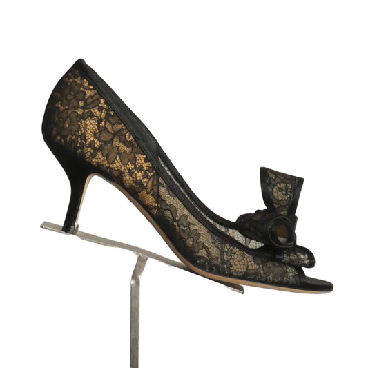 VALENTINO-Black Lace Bow Pumps, Size 36.5