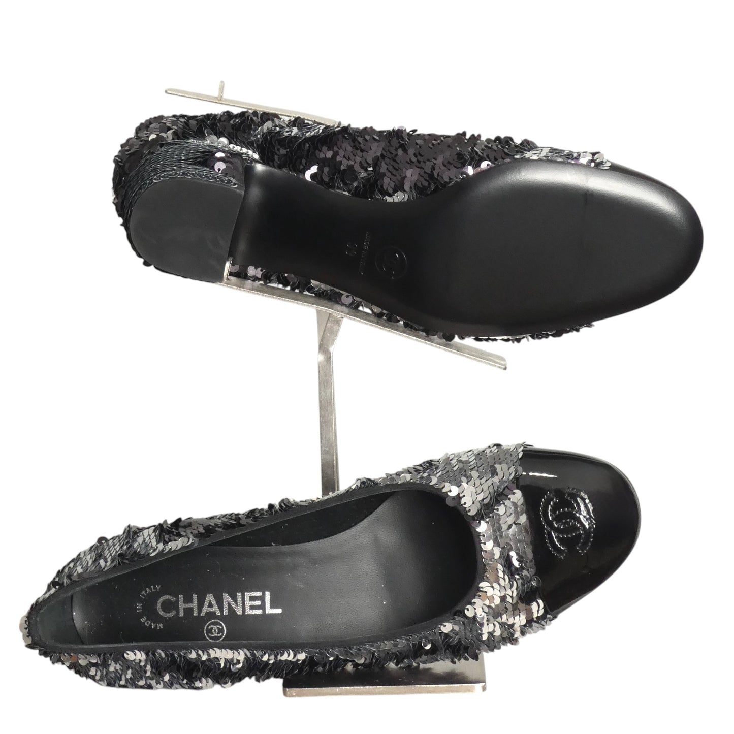 CHANEL- 2021 Black & Silver Sequin Pumps, Size 39