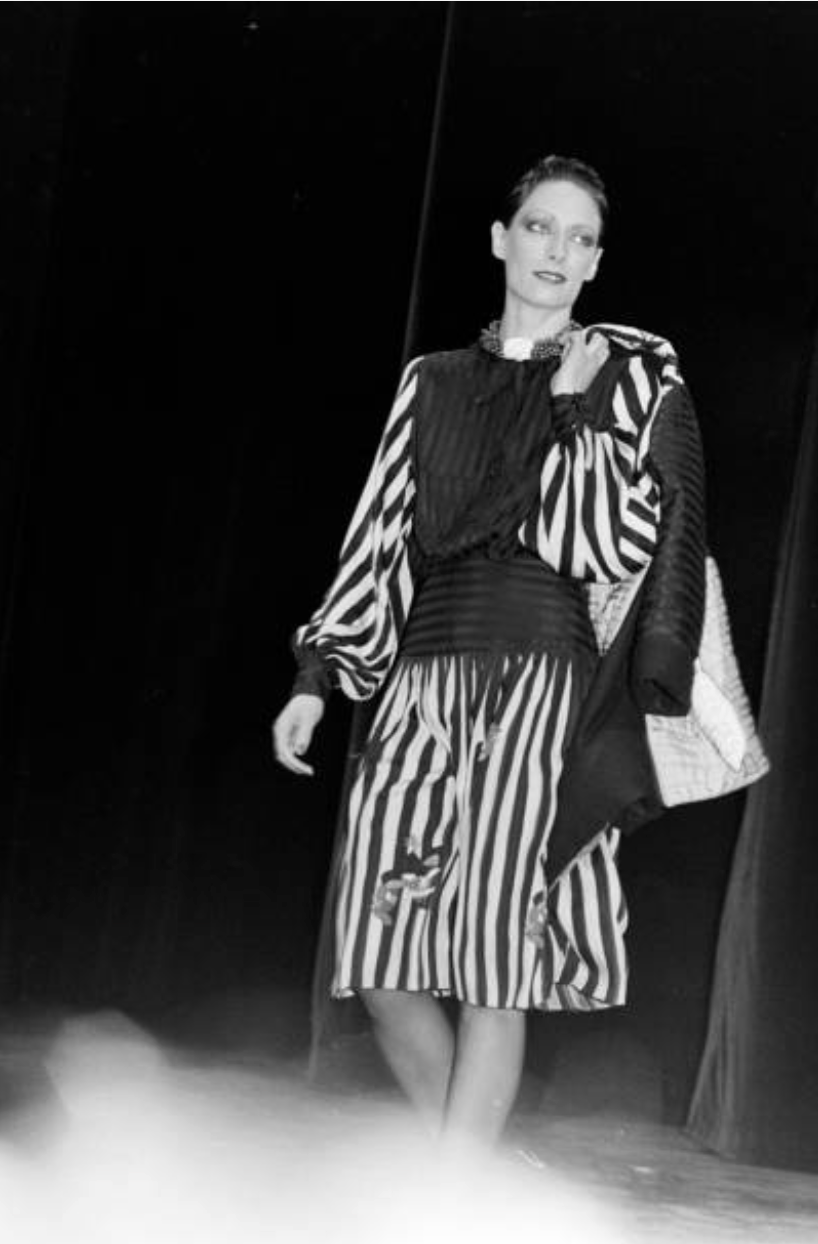 MICHAELE VOLLBRACHT- 1982 2pc Jacquard Skirt Ensemble, Size 8