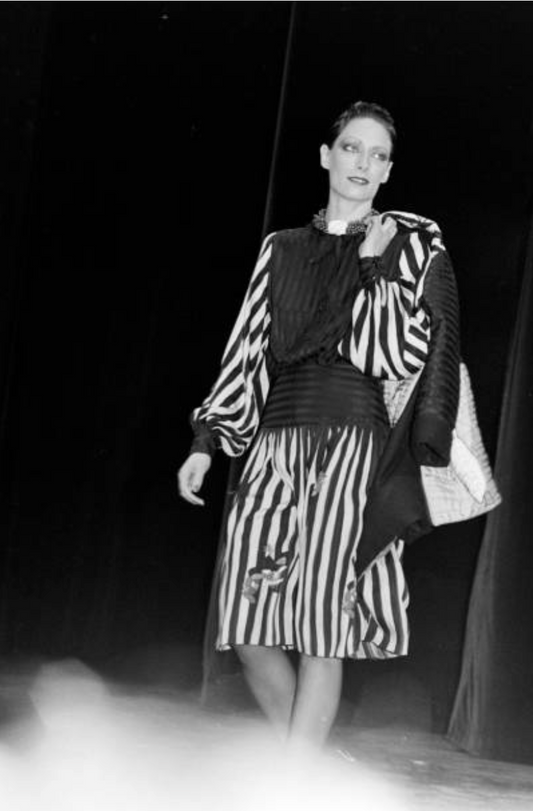 MICHAELE VOLLBRACHT- 1982 2pc Jacquard Skirt Ensemble, Size 8