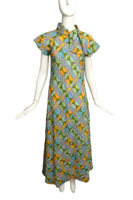 1960s Quilted Print Hostess Dress, Size 8