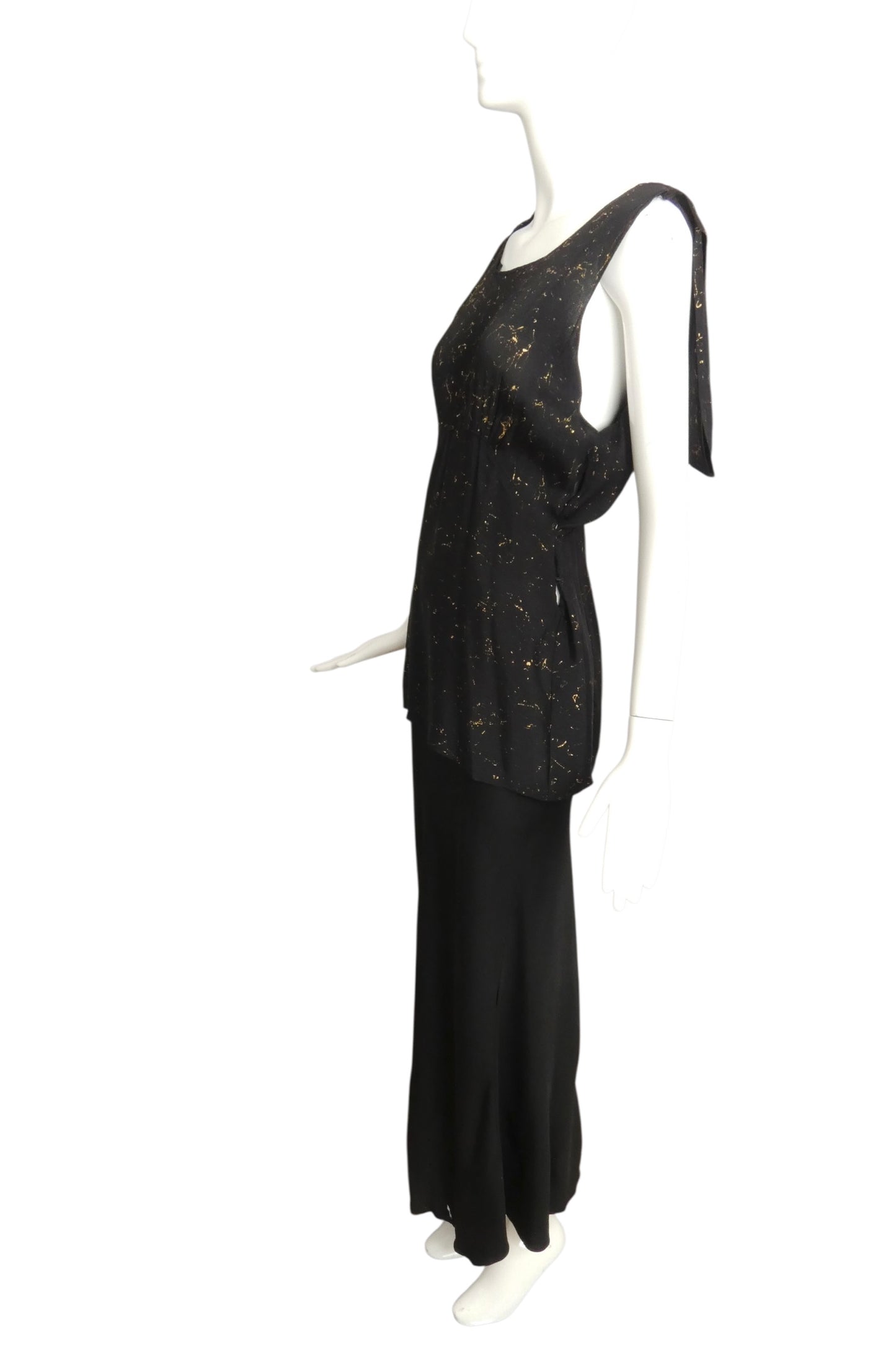 1930s Black & Gold Crepe Evening Gown, Size 8