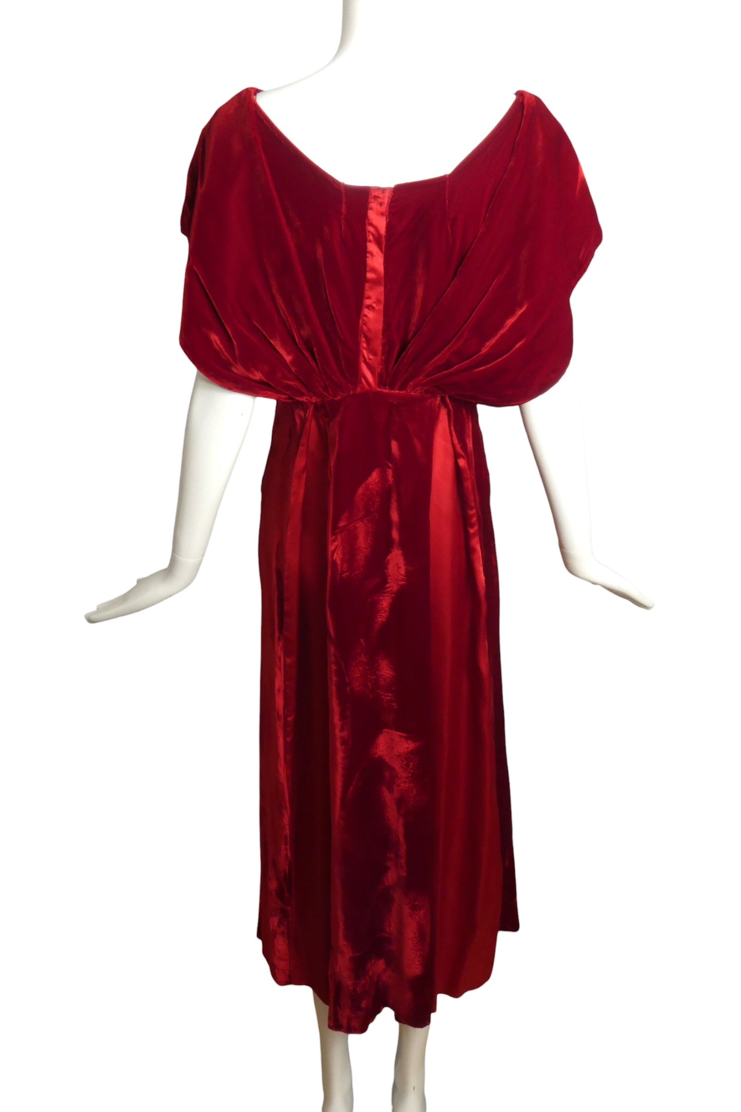 1930s Velvet Evening Gown, Size-6