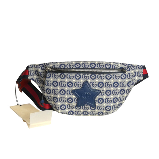 GUCCI- NWT 2022 Kids GG Dot Waist Bag, Size Small