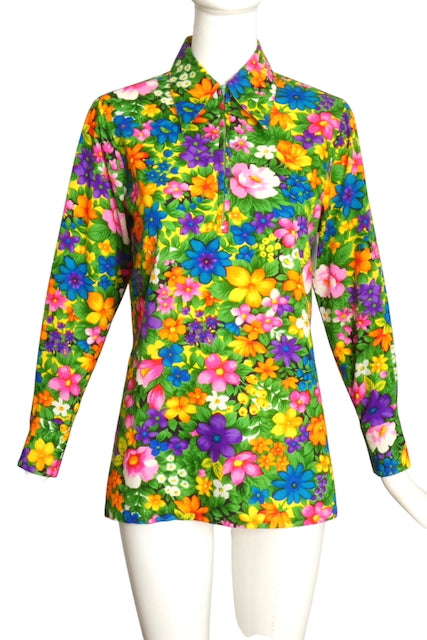 1970s Multi Color Floral Knit Blouse, Size 6