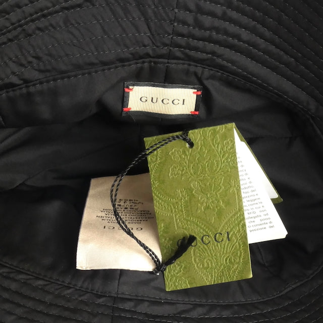 GUCCI-  NWT Black Brella Bucket Hat, Size Small
