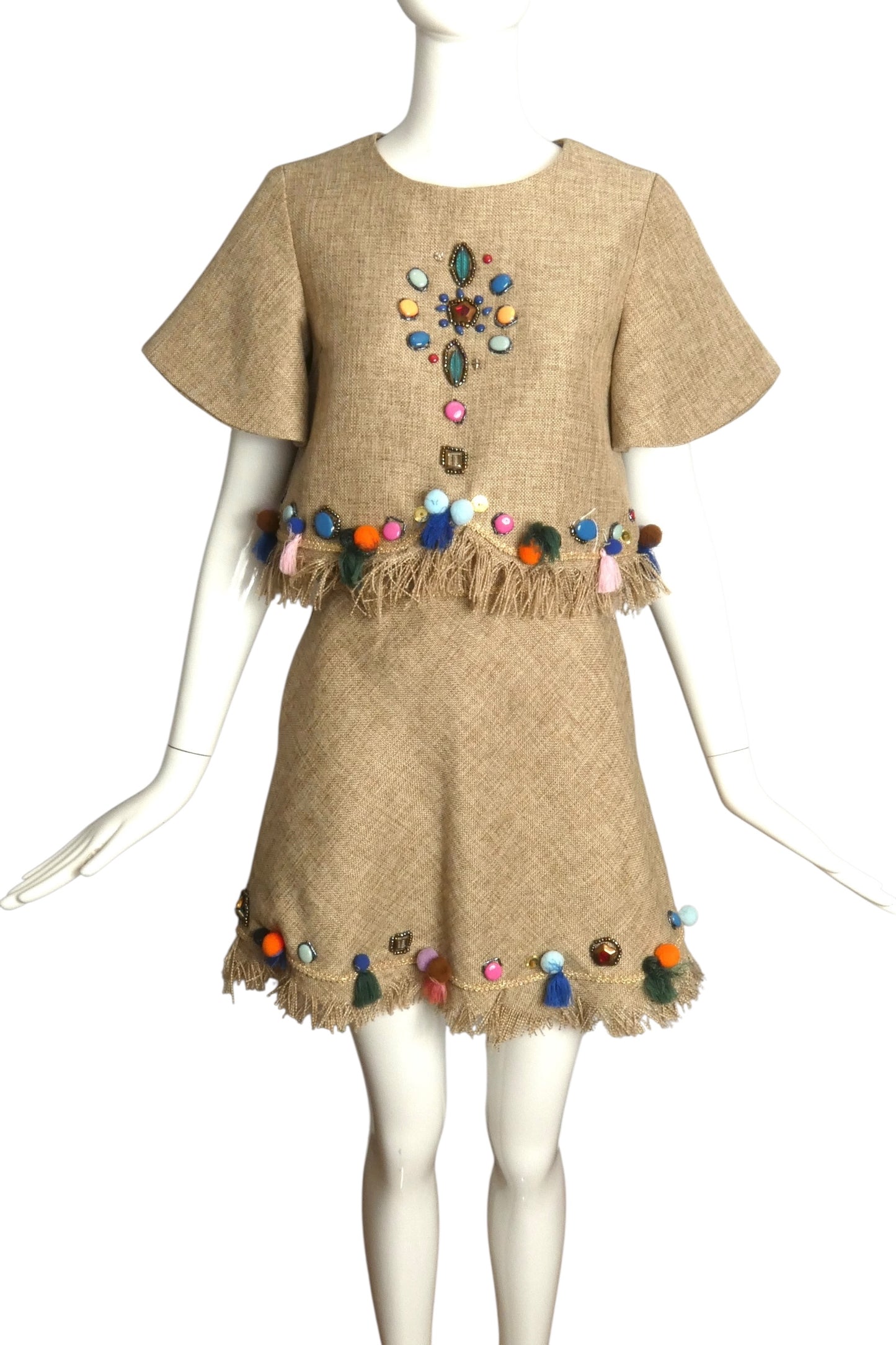 AMUSE- NWT Embellished Fringe Linen Ensemble, Size Small