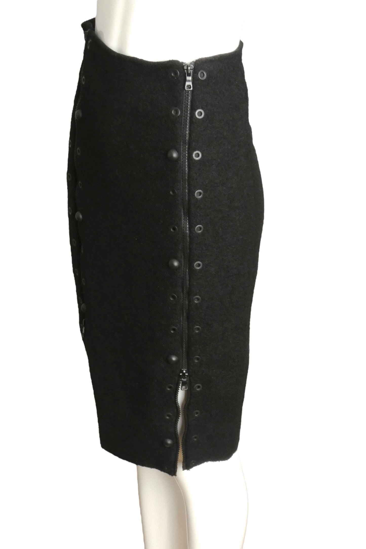 MOSCHINO CHEAP & CHIC- NWT Black Wool Zipper Pencil Skirt, Size 6