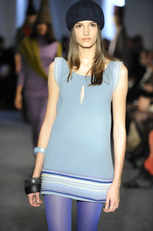 PIERRE CARDIN BOUTIQUE-2010 Blue Wool Crepe Dress, Size-6