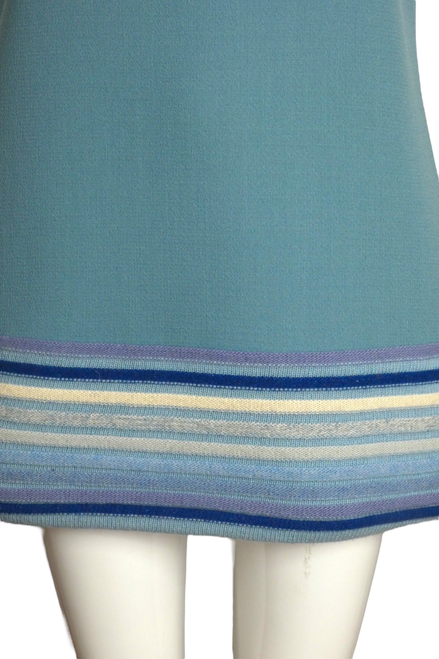PIERRE CARDIN BOUTIQUE-2010 Blue Wool Crepe Dress, Size-6