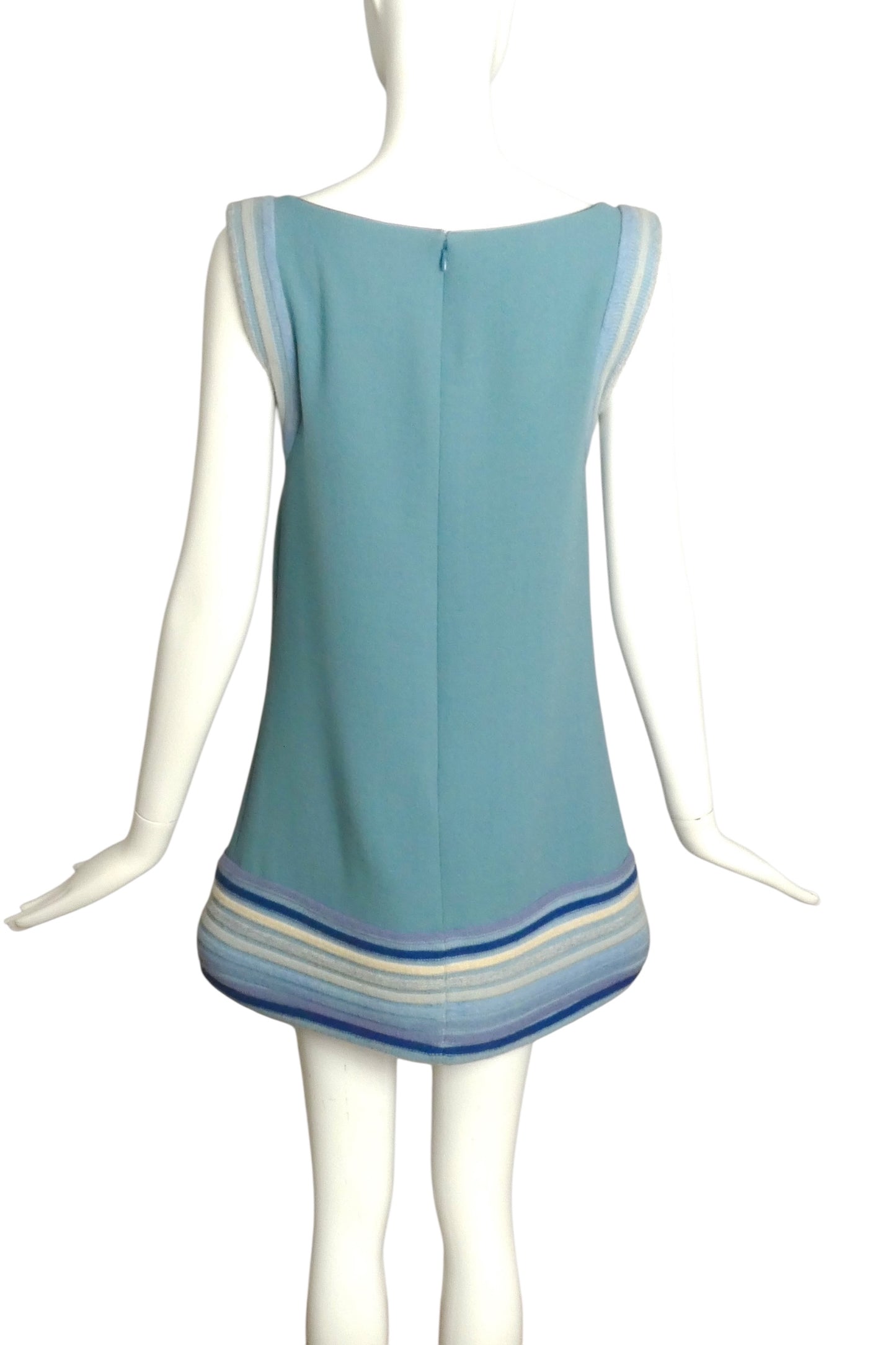 PIERRE CARDIN BOUTIQUE-2010 Blue Wool Crepe Dress, Size-6