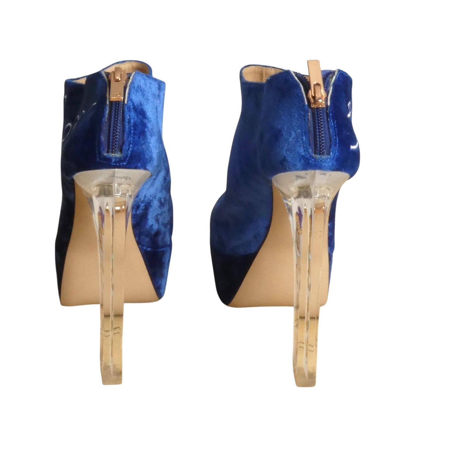 2018 NIB Snow White Anniversary Booties, Size 37