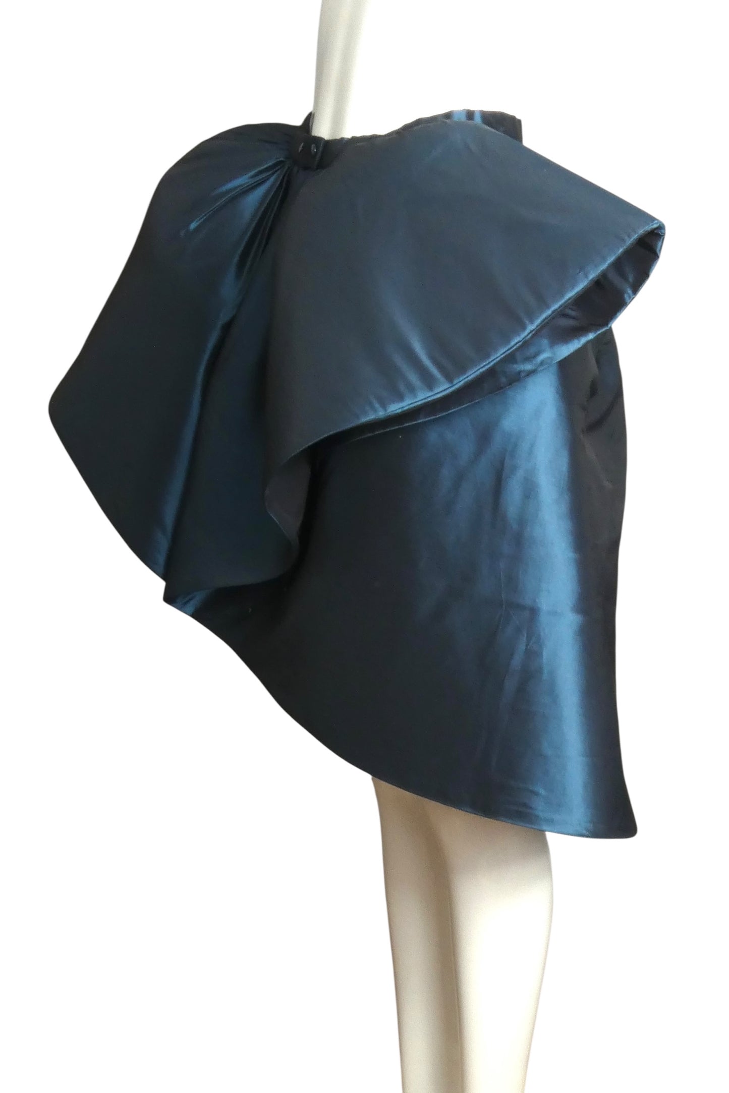 PIERRE CARDIN BOUTIQUE-2012 Blue Taffeta Ruffle Overskirt, Size-4