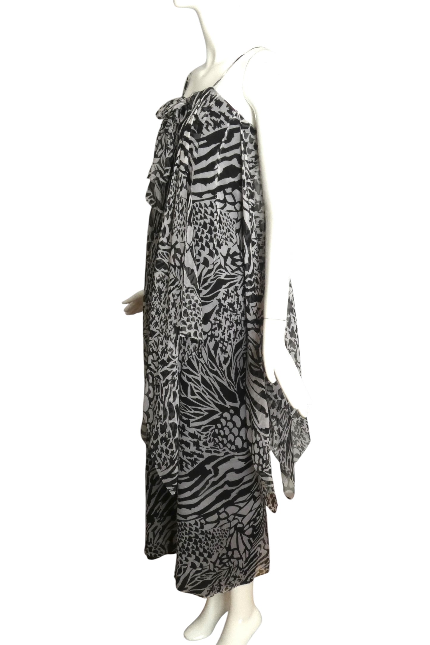 PIERRE CARDIN -2000 Black & White Printed Chiffon Evening Dress, Size 8