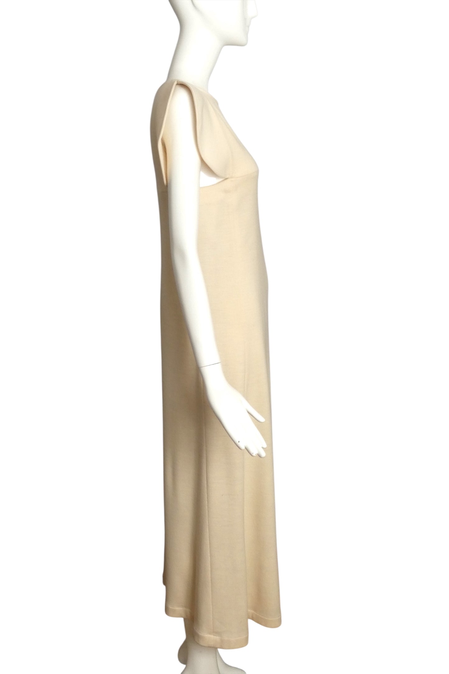 PIERRE CARDIN (HAUTE COUTURE)-2009 Ivory Wool Knit Maxi Dress, Size 4