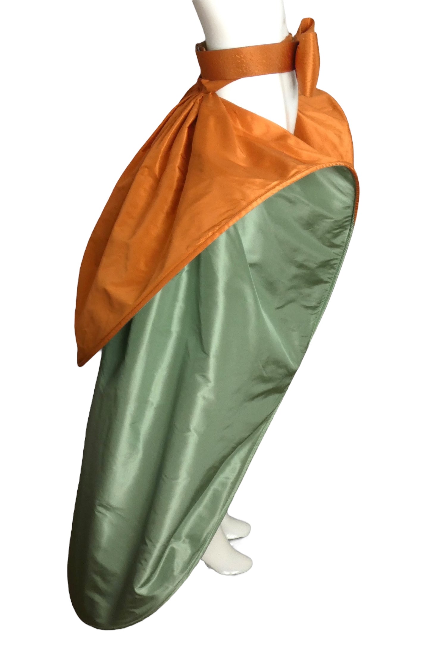 PIERRE CARDIN (HAUTE COUTURE)-2000 Taffeta Hoop Overskirt, Size-4