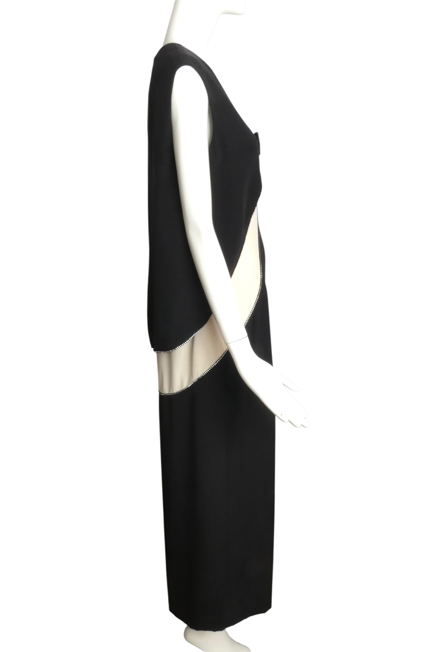 PIERRE CARDIN-1998 Black & Ivory Crepe Evening Dress, Size 8