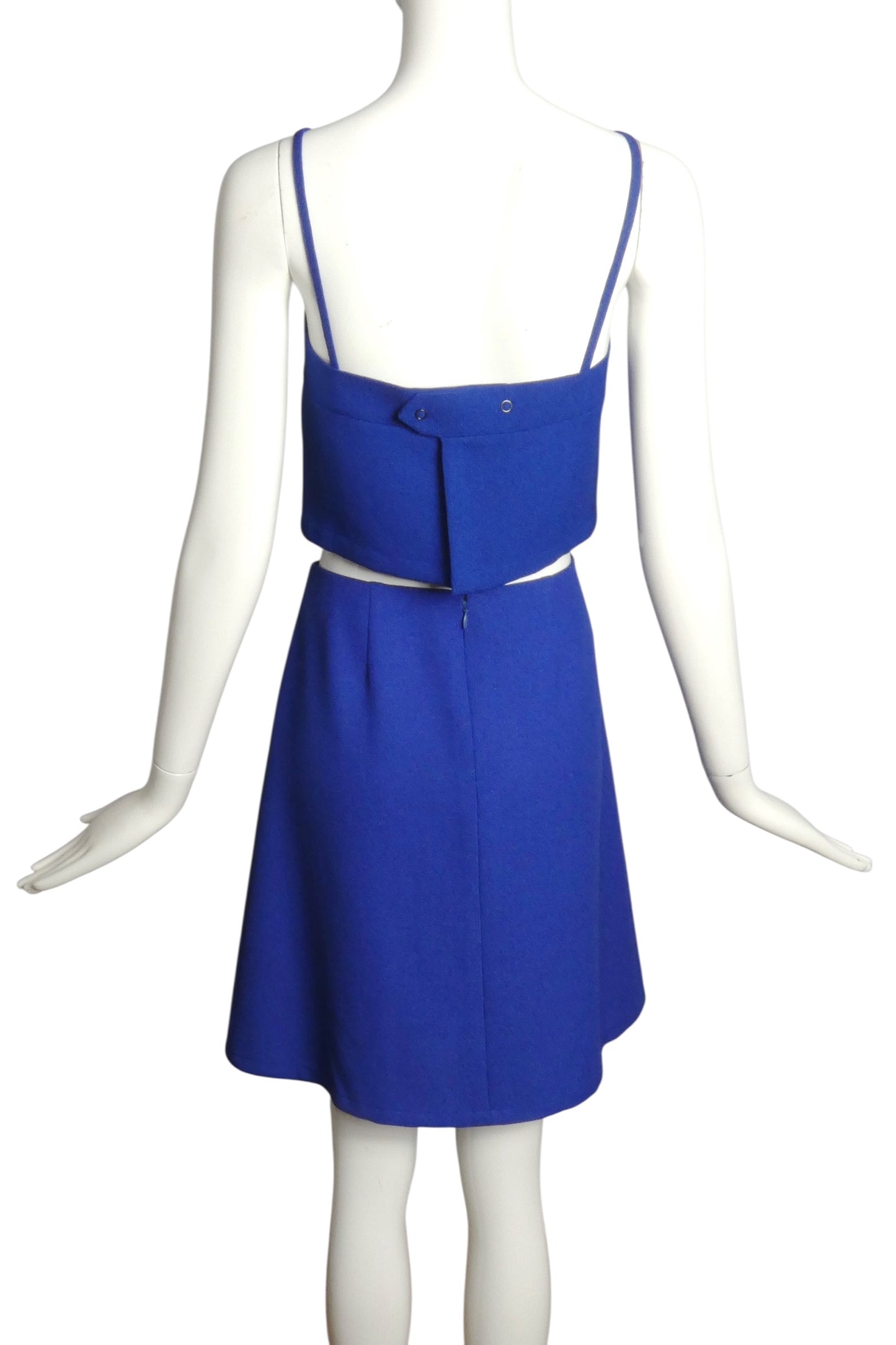 PIERRE CARDIN( HAUTE COUTURE)- 1992 2pc Blue Rayon Skirt Set, Size 6