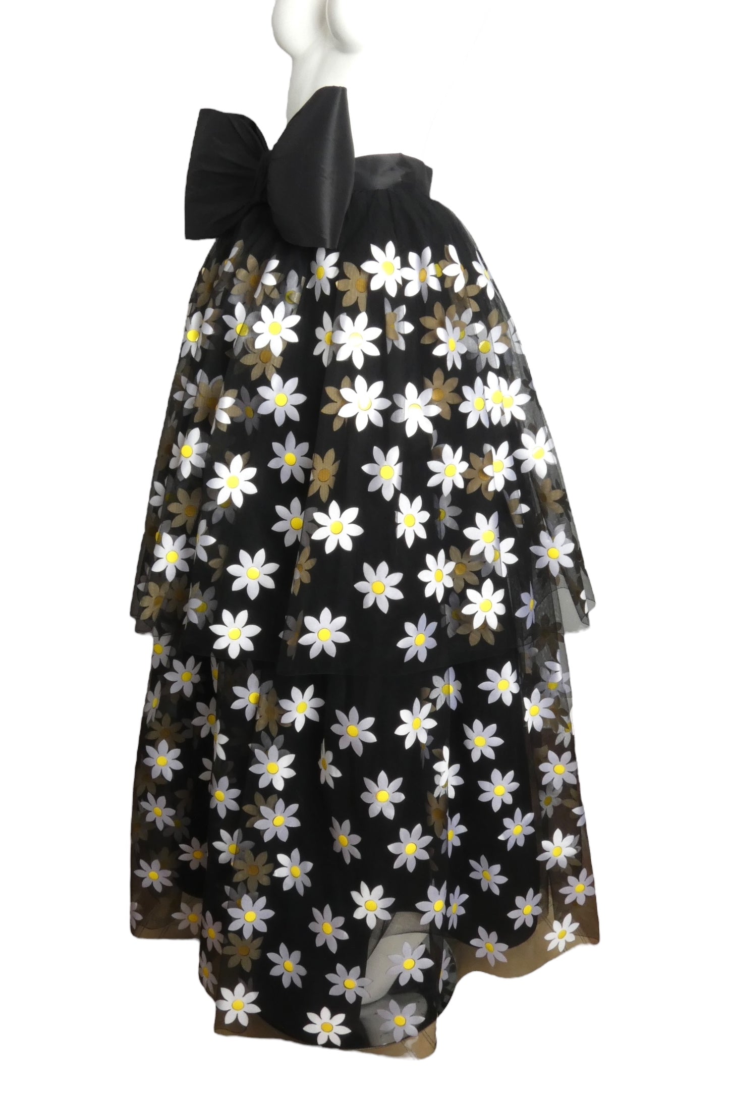 PIERRE CARDIN- 1997 Daisy Tulle Ballgown Skirt, Size 4