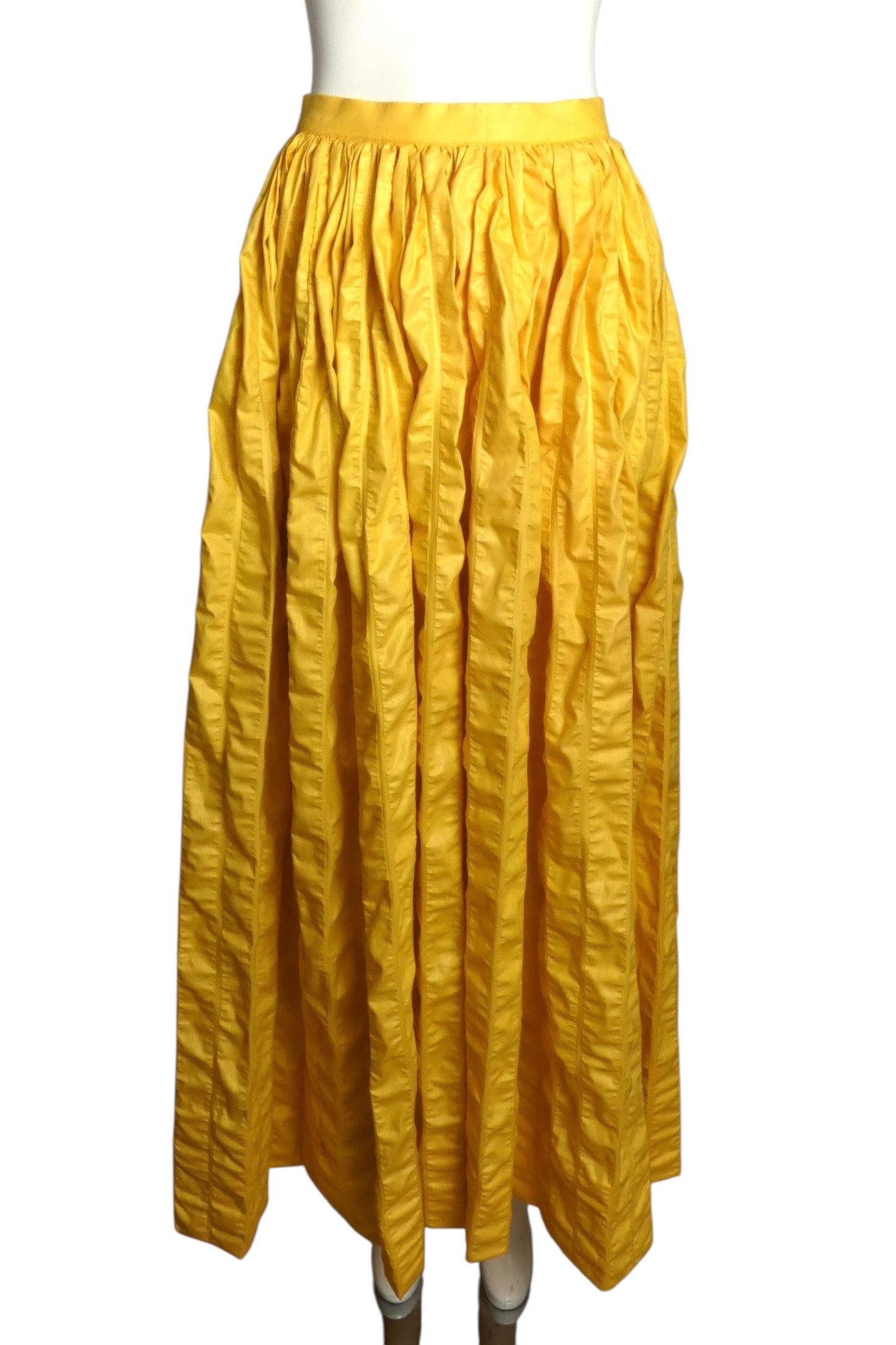PIERRE CARDIN- 1996 Yellow Cotton Seersucker Cocktail Skirt, Size 4